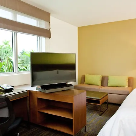 Element By Marriott Miami Doral-3