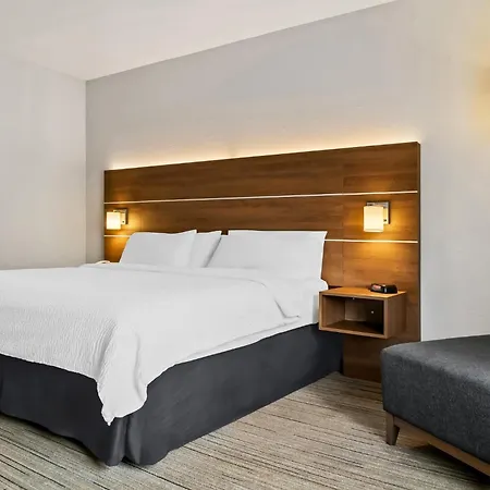 Holiday Inn Express Hotel & Suites Marion By Ihg-2