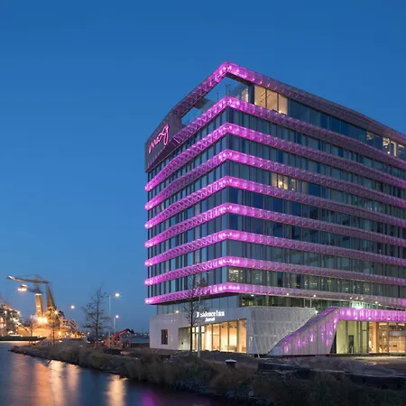 Moxy Amsterdam Houthavens-3