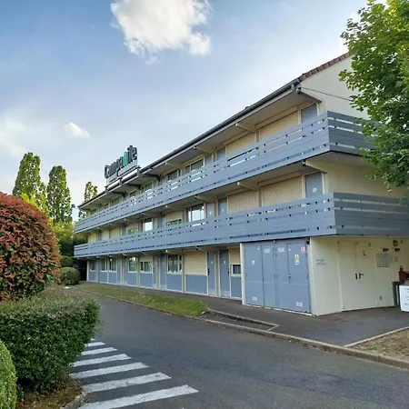 Campanile Versailles Buc-3