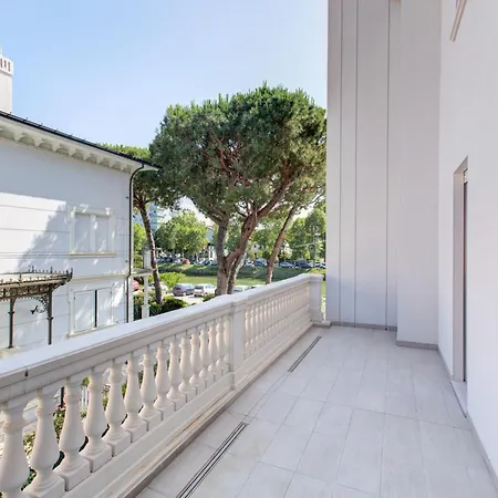 Villa Italia-2