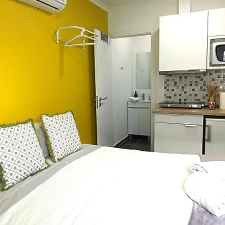 Sleep & Go Faro Airport Guest House-3