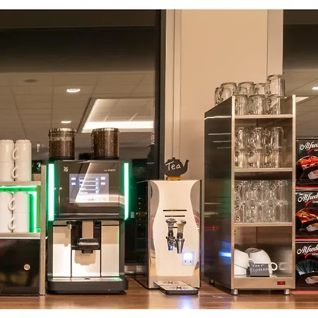 Plaza Premium Almere-2