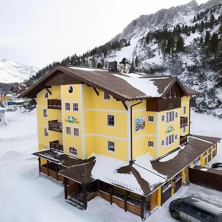Hotel Tauerngloeckl-2