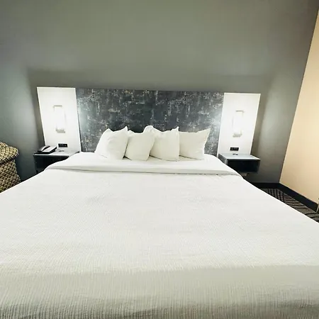 Fairbridge Inn & Suites Cleburne-3