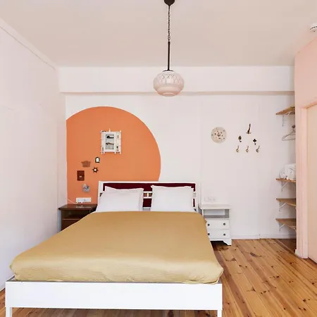 Rena'S House Smart Hotel-3