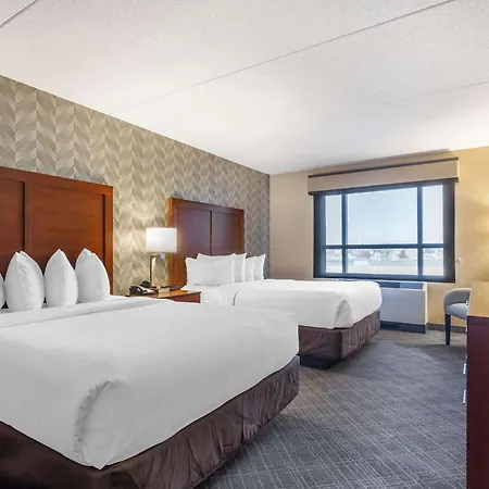 Comfort Inn & Suites Logan International Airport-3