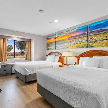 Days Inn By Wyndham Camp Verde Arizona-3
