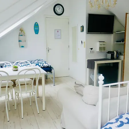 Silver Moon Bed & Breakfast-3