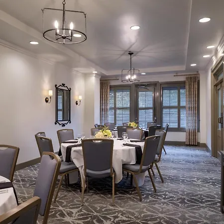 Francis Marion Hotel-3