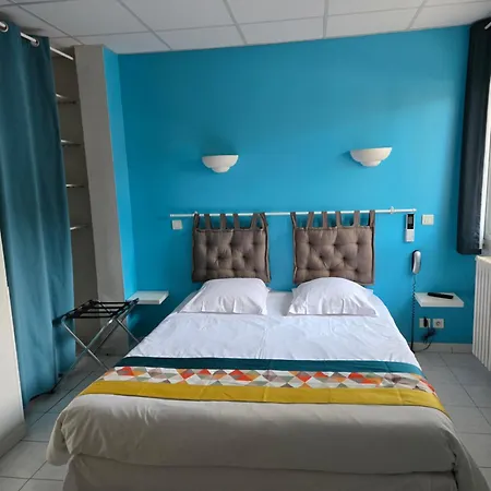 Carry Hotel-3