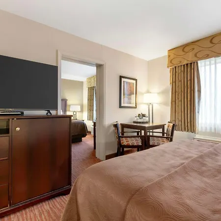Best Western Plus Concord Inn-2