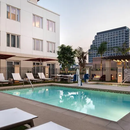 Residence Inn Los Angeles Glendale-2