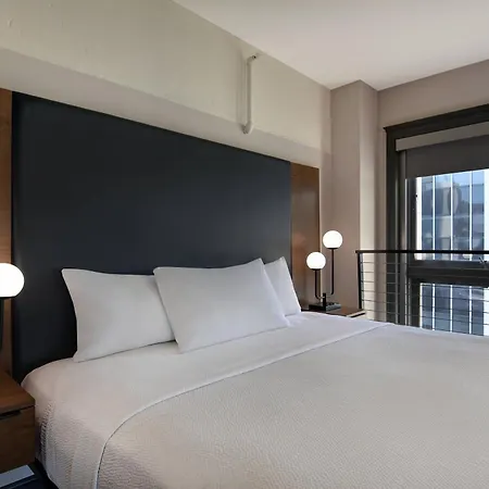 Courtyard By Marriott Cincinnati Downtown-3