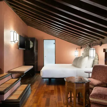 Hotel Palacio de Santa Paula, Autograph Collection-3