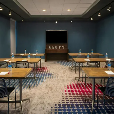 Aloft By Marriott Green Bay-3