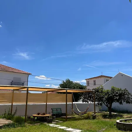 Train Spot Guesthouse-2
