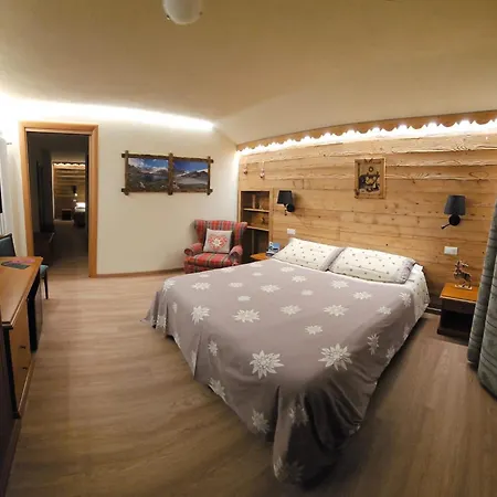 Hotel Edelweiss-2