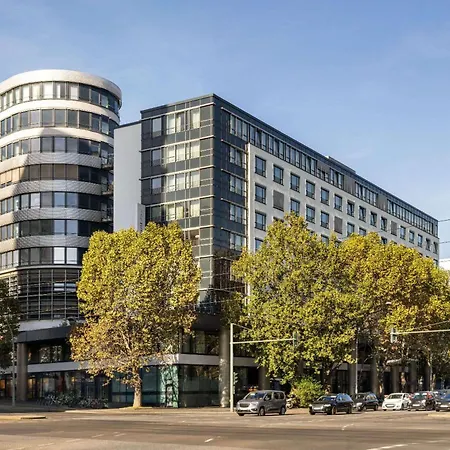 Vienna House Easy by Wyndham Berlin Friedrichshain-3