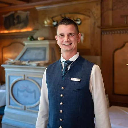 Parkhotel Wallgau 4 Sterne Superior Alpenjuwel mit Spa Genuss, Golf&Wellness in der Karwendel-Region Tradition trifft Eleganz im stilvollen Rückzugsort-2