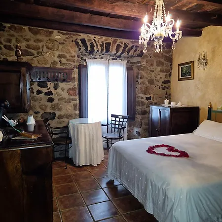 La Casa Dels Poetes-2