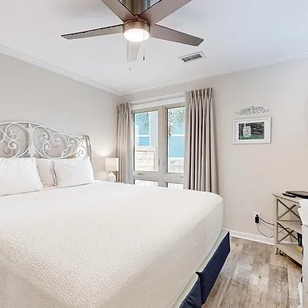 Seascape Lakefront Villas 232-2