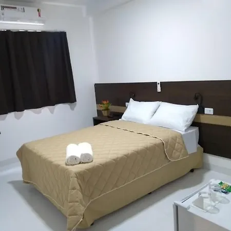 Executive Hotel Mt-3
