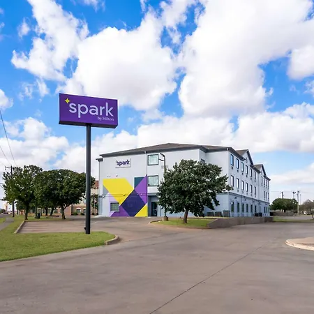 Spark By Hilton Wichita Falls-3