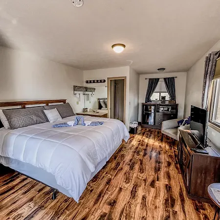 Timber Pointe Resort-2