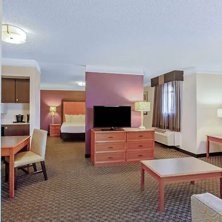 La Quinta Inn By Wyndham And Conference Center San Angelo-2