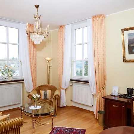 Schlosshotel Kurfuerstliches Amtshaus Dauner Burg-3