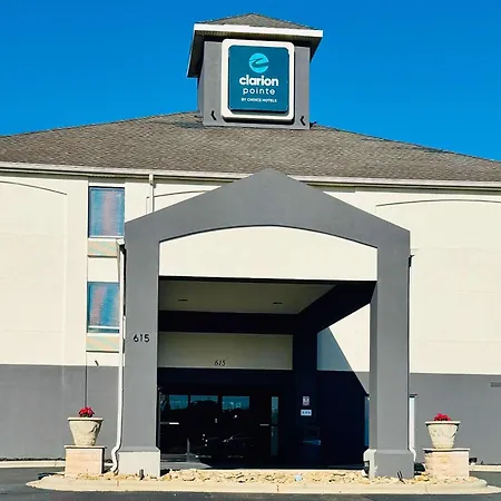 Clarion Pointe Albemarle-2