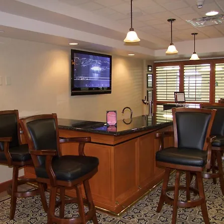 Wingate By Wyndham Peoria - Complimentary Area Shuttle-2
