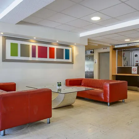 B&B HOTEL Nîmes Ville Active, parking sécurisé gratuit-3