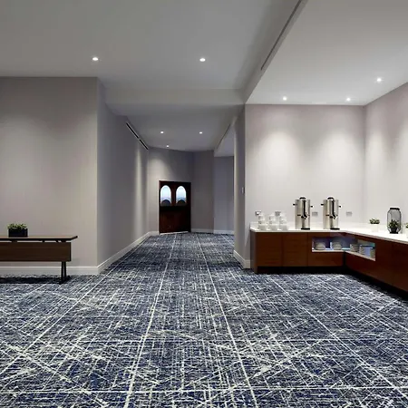 Doubletree By Hilton Montreal-3
