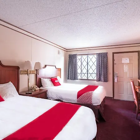 Oyo Hotel Windmill Branson-2