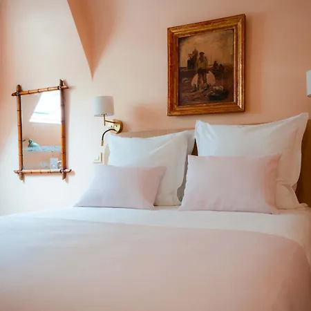 Hotel Le Croiseur Intra Muros-3
