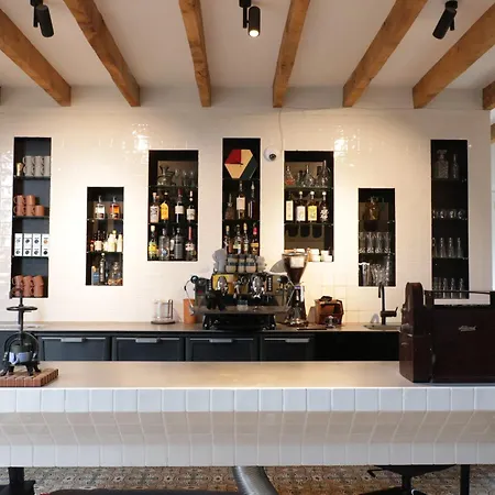 De 6 Linden Gastronomisch Boutique Hotel-2
