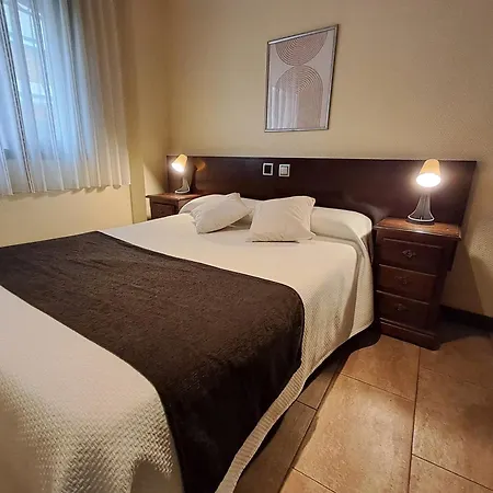 Hotel Complutense-3