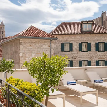 Marmont Heritage Hotel (Adults Only)-3