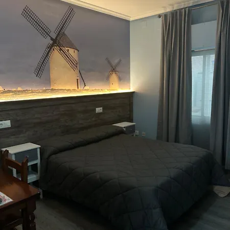 Hostal Imperio-3