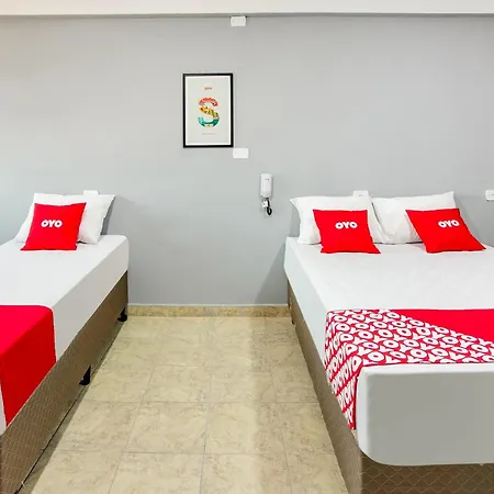 OYO Hotel Boneville, São Paulo-3