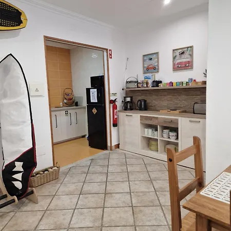 Wolley - Peniche Guesthouse-3