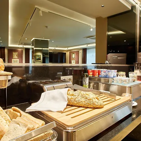 Nexus Valladolid Suites & Hotel-3