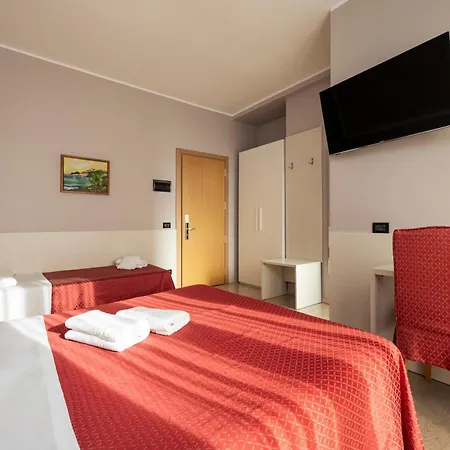 Hotel Mondial-3