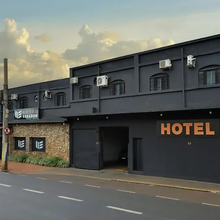 Hotel Senador-3