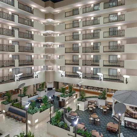Embassy Suites Fort Myers - Estero-3