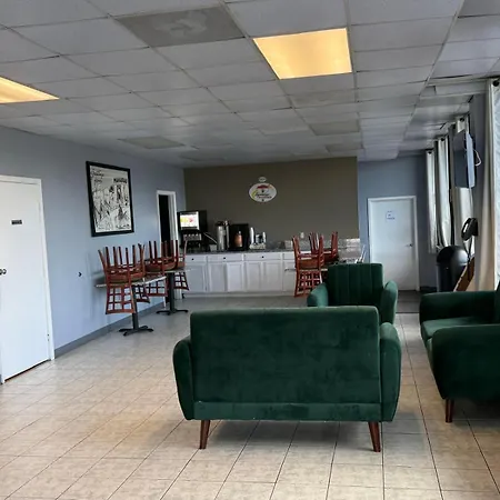 Super 8 By Wyndham Manassas-3