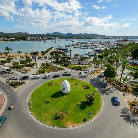 Hotel Vibra District - Adults Only-3