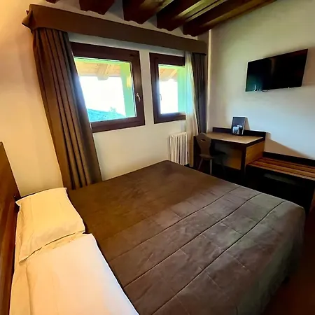 Hotel La Chance-3